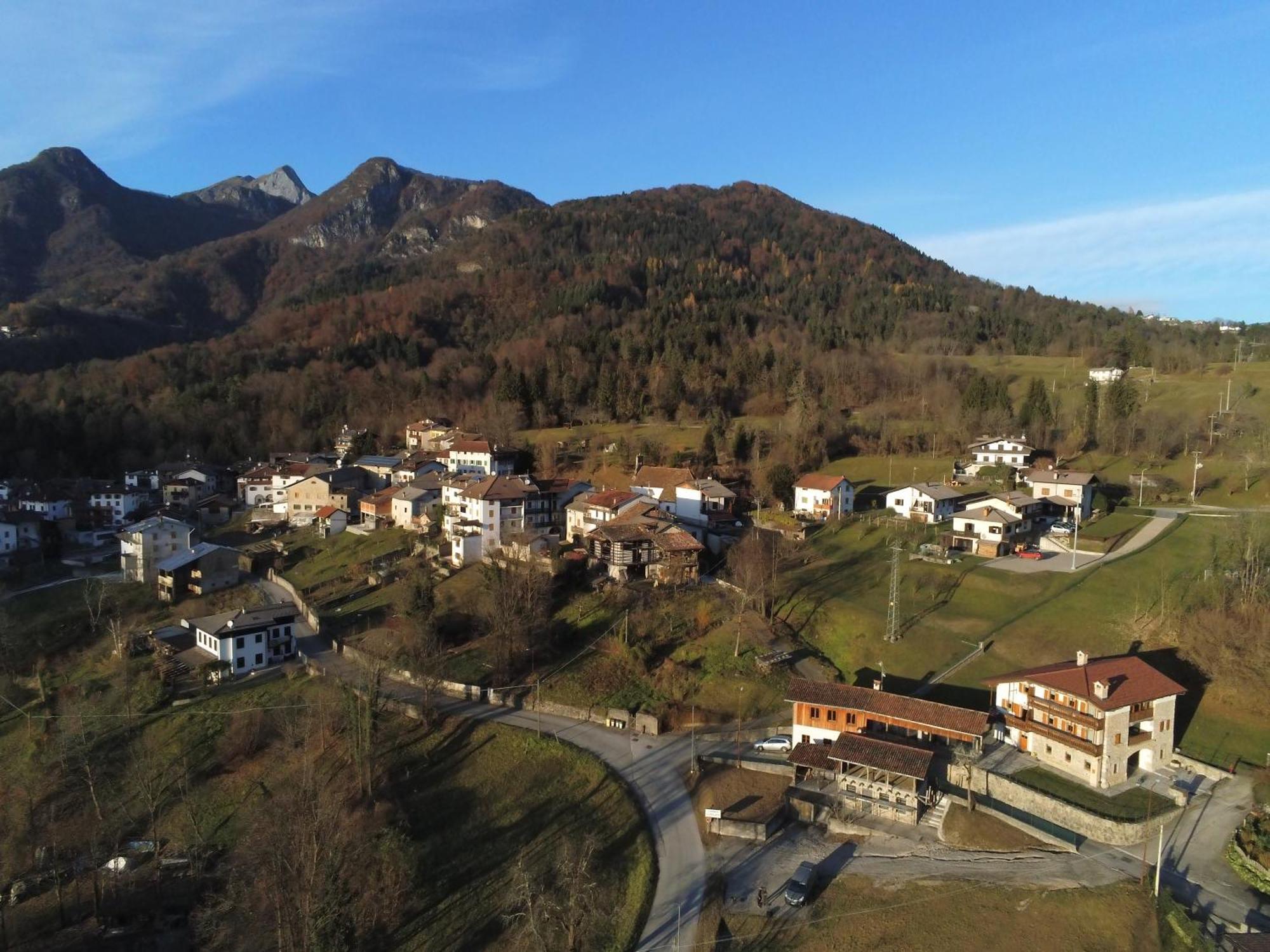La Farie Bed & Breakfast Mediis Exterior foto